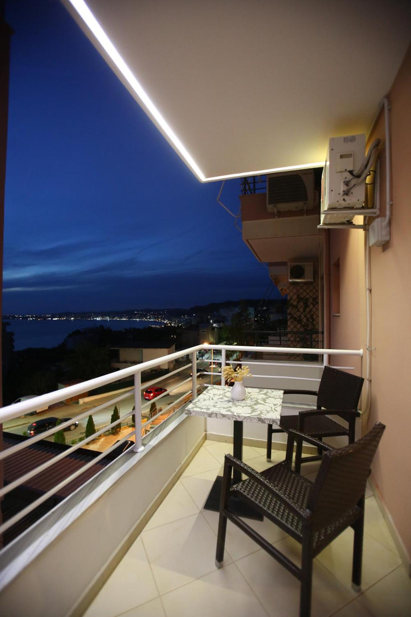 Tekb & * Vlorë